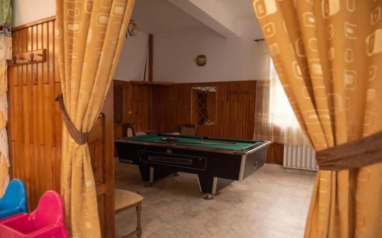 Pensiunea Casa Mariuca Valeni  Экстерьер фото